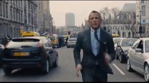 Вдохновляющая речь (007: Координаты «Скайфолл»)