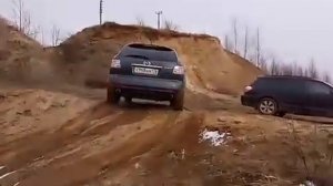 Мазда СХ-7 в горку