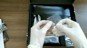 Распаковка ASRock B450M Steel Legend