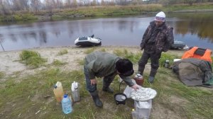 Река. СЕУЛЬ . Октябрь рыбалка.