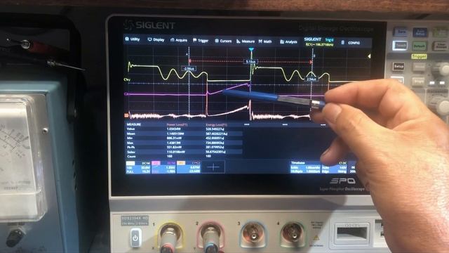 Siglent SDS2354X HD Switching Power Loss Measurement смотреть онлайн