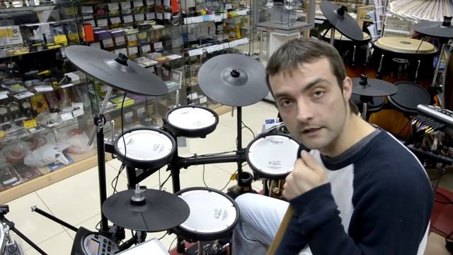 Как сыграть фьюжн-фанк на барабанах? смотреть онлайн