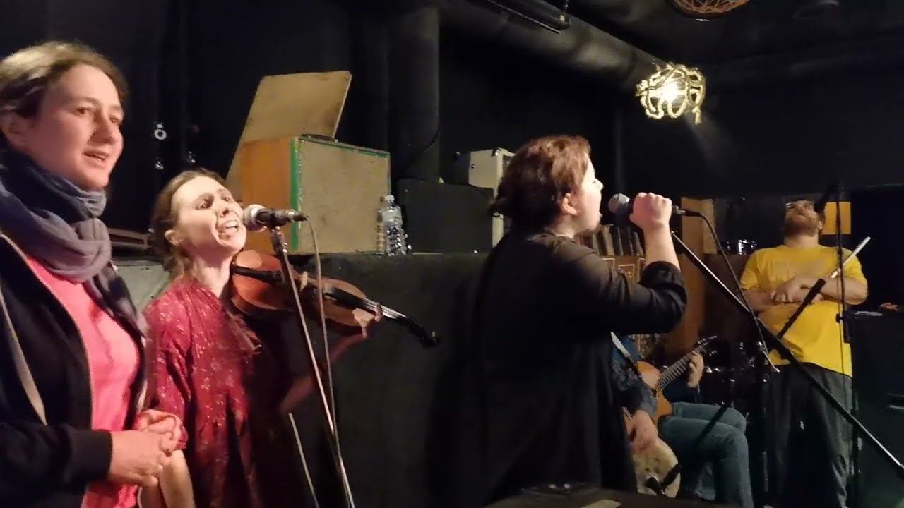 Концерт группы Лакоча 27 февраля 2022 года в Массолите смотреть онлайн