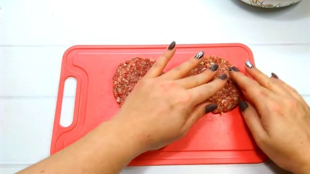 КАК ПРИГОТОВИТЬ ВКУСНЕЙШИЙ БУРГЕР ДОМА? САМЫЙ ПРОСТОЙ РЕЦЕПТ БУРГЕРА