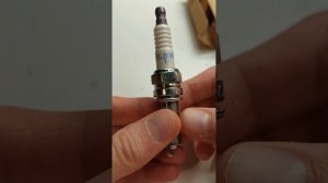 Свечи зажигания иридиевые KIA /HYUNDAI (MOBIS) 1884611070. Они же NGK 9723 и NGK SILZKR7B-11