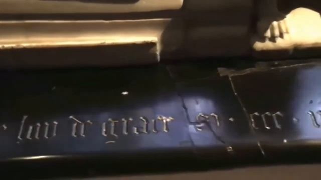 ГРОБНИЦА ЛЕВОНА VI КОРОЛЯ АРМЕНИИ СЕН ДЕНИ ФРАНЦИЯ смотреть онлайн