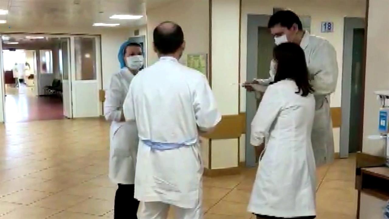 Данные оперативного штаба по России подтверждают: нерабочий период надо продлевать