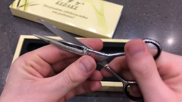Парикмахерские ножницы KEDAKE 1155-02 смотреть онлайн