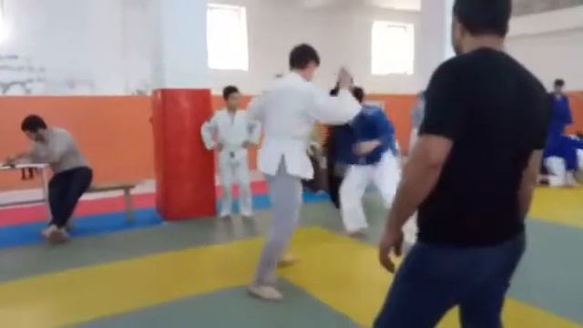 JUDOO KONTUR VAZARI смотреть онлайн