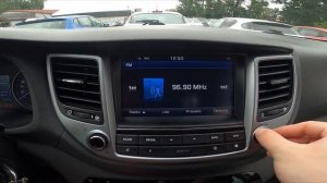 How to Manually Tune Radio Station in Hyundai Tucson III ( 2015 – 2020 )