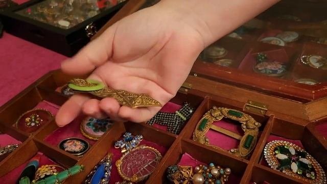 Чешские старые броши и клипы. Броши  Limoges . Хранение винтажной бижутерии .Редкие находки.