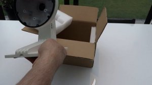 Unboxing Hikvision DS-1473ZJ-155