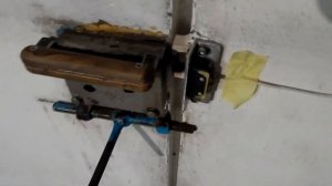 Как сделать сигнализацию для гаража и дачи из деталей шуруповёрта своими руками