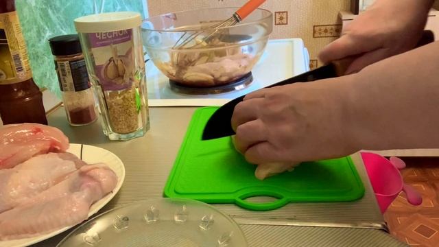 ВКУСНЕЙШАЯ КУРОЧКА В МЕДОВОМ СОУСЕ смотреть онлайн