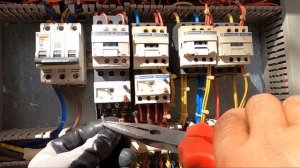 How to install magnetic contactor with overload relay