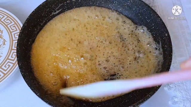 КИДАЮ ПЕЛЬМЕННЫЕ ТЕСТО В КИПЯЩЕЕ МАСЛО И В  РЕЗУЛЬТАТЕ ПОЛУЧИЛА ГОРА ВКУСНЯШКИ!!!