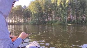 Стрим с Белоярки! Рыбалка на спиннинг с лодки онлайн