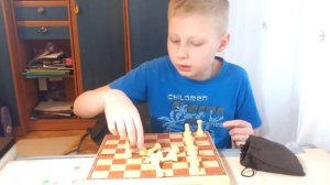 Деревянные шахматы, магнитные!!!