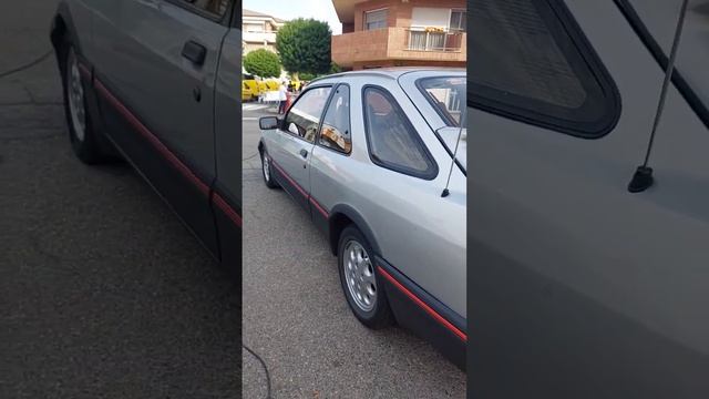 Ford Sierra XR4i 2.8 V6. Deportivo con comodidad de berlina. 1983-1987 #fordsierra