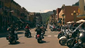 Самый большой в мире байк-фестиваль