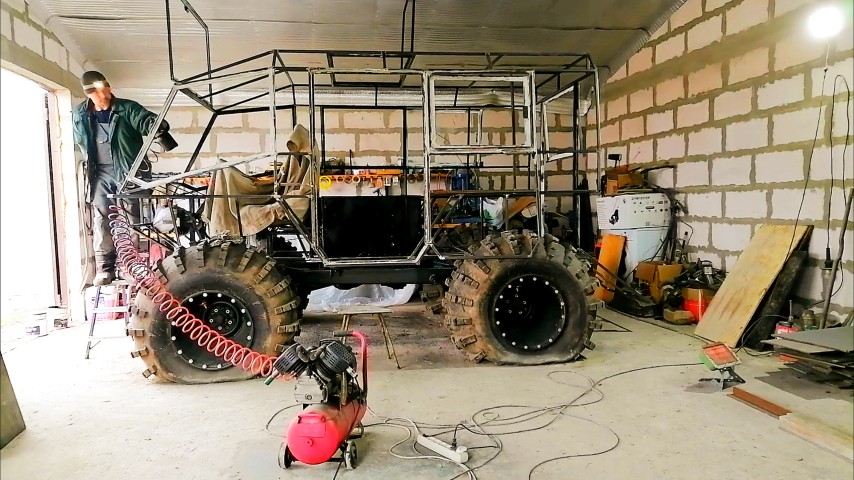 Вездеход на раме уаз, покрасил каркас кабины. смотреть онлайн