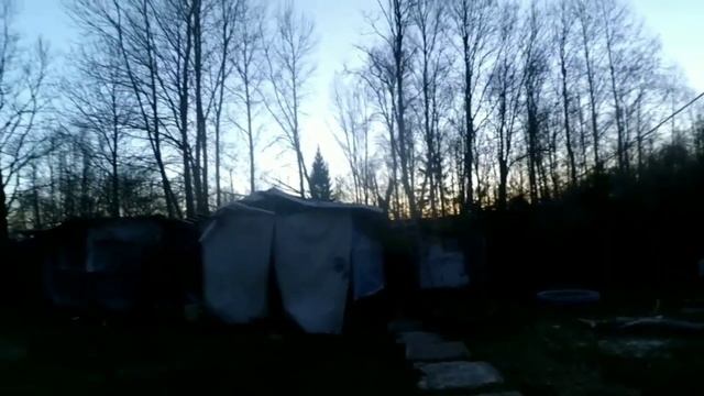 Влог/идём на озеро/жгу ветки/едем в город смотреть онлайн