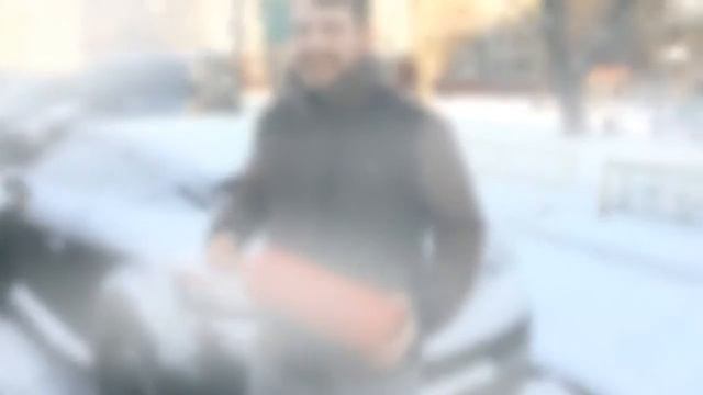 Как очистить машину от снега зимой смотреть онлайн
