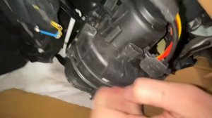 Как добраться до вентилятора печки на Porsche Cayenne 957