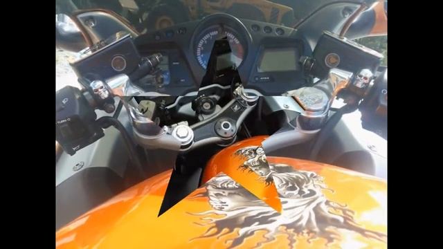 honda cbr 1100 super blackbird by viinu смотреть онлайн