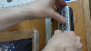 (040) x2 Digital Push Button Door Locks Bypassed