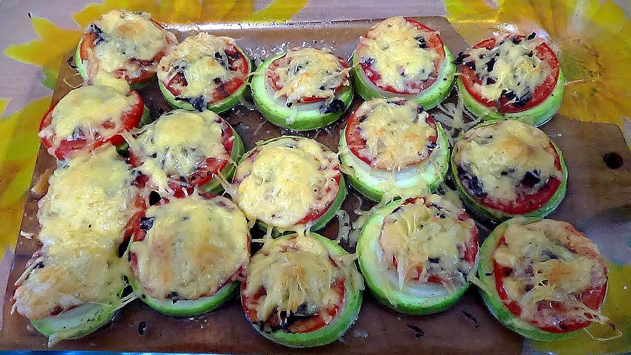 Кабачки в духовке с сыром чесноком и помидорами рецепт с фото в духовке