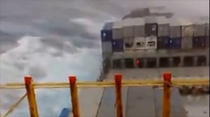 Biggest Container Ships In Storm! Huge Rogue Waves