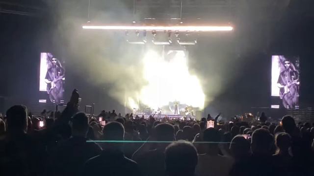 Sam Fender 17 Going Under смотреть онлайн