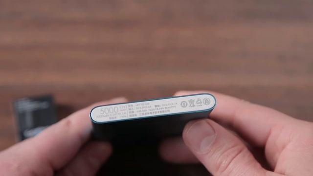 Обзор и тестирование Slim Power Bank XIAOMI MI 5000 mAh смотреть онлайн