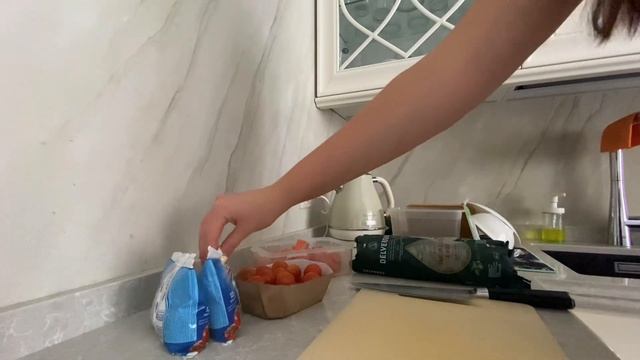 Мега сон/лайфхак-как начать общаться с парнем/рецепт пасты с лососем/второй день за столами/танцы смотреть онлайн