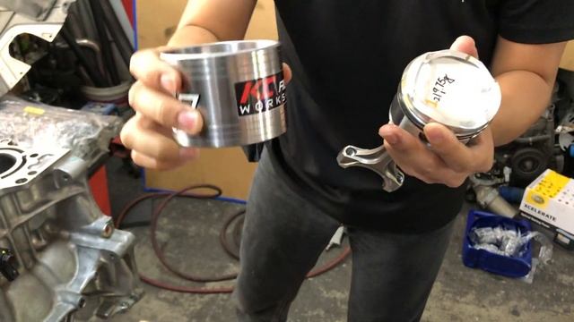 Guidance how to install JE piston for Honda CIVIC FC 1.5T L15B7 смотреть онлайн