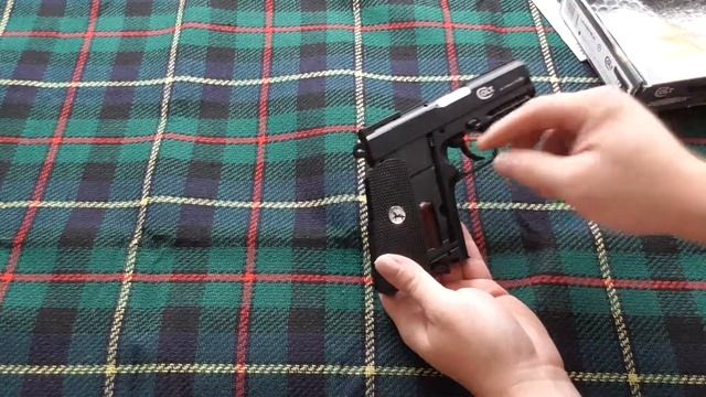 Umarex Colt Defender 4,46 mm CO2 & chrono. смотреть онлайн