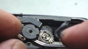 Fix Old Cameras: OM Cameras Idler Gear Jam-Up