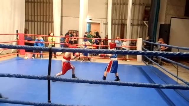 Поединок краснотурьинца Александра Зыкова/ www.krasnoturinsk.info смотреть онлайн