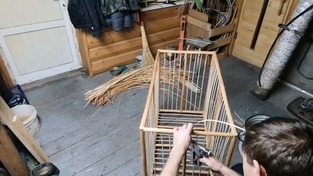 Короб для белья. Часть 1 смотреть онлайн