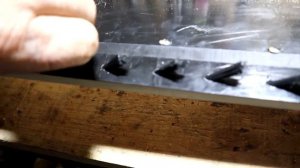 Камус на лыжи, чем заменить?! Вместо камуса половая щётка.