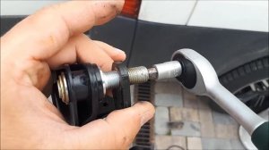 Замена центральной петли на сдвижной двери (Citroen Jumper, Fiat Ducato, Peugeot Boxer)
