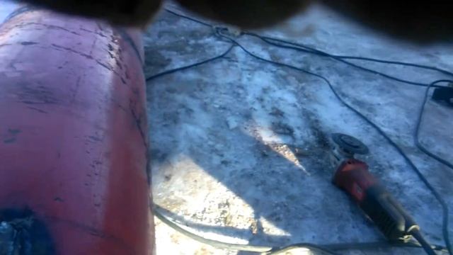 Супер мега буржуйка из газовых баллонов - часть 4 (как приварить завес на круглую дверь) смотреть онлайн