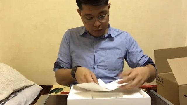 2018 Apple MacBook Pro MR9R2 with Touch Bar 13.3" 512GB SSD Space Gray Unboxing смотреть онлайн