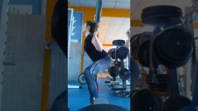 Приседания Сумо (вид сбоку) / Squat Sumo