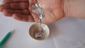 Галлий - металл, который плавится в руке.