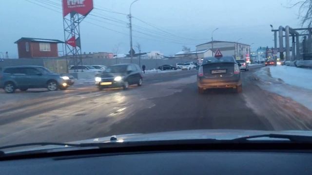 Ученик за рулем!