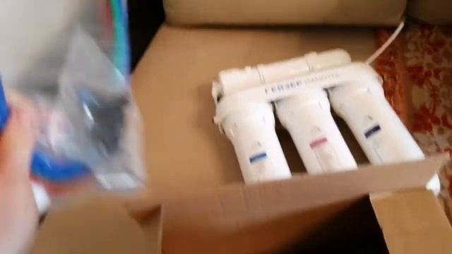 Распаковка — Фильтр питьевой воды Гейзер Нанотек смотреть онлайн