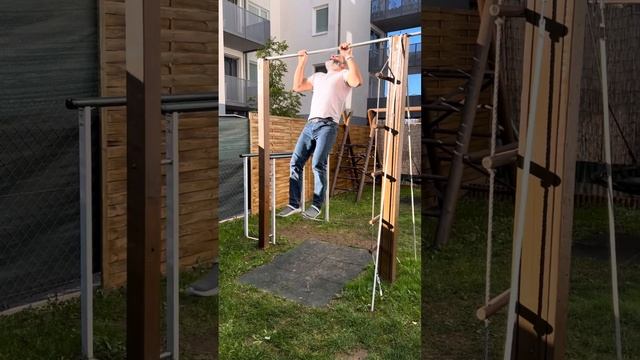 Лёгкая разминка в моём спортзале смотреть онлайн