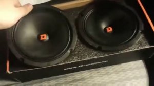 Замена штатной акустики на Mercedes W124 на DL Audio Raven 165